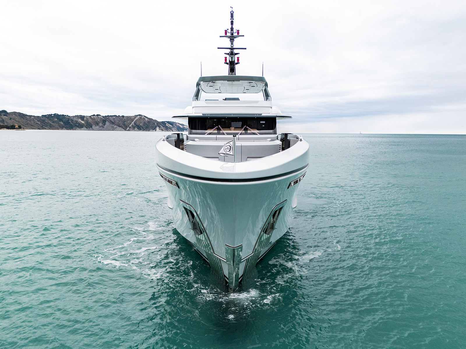 Exterior, M/Y Pazienza
