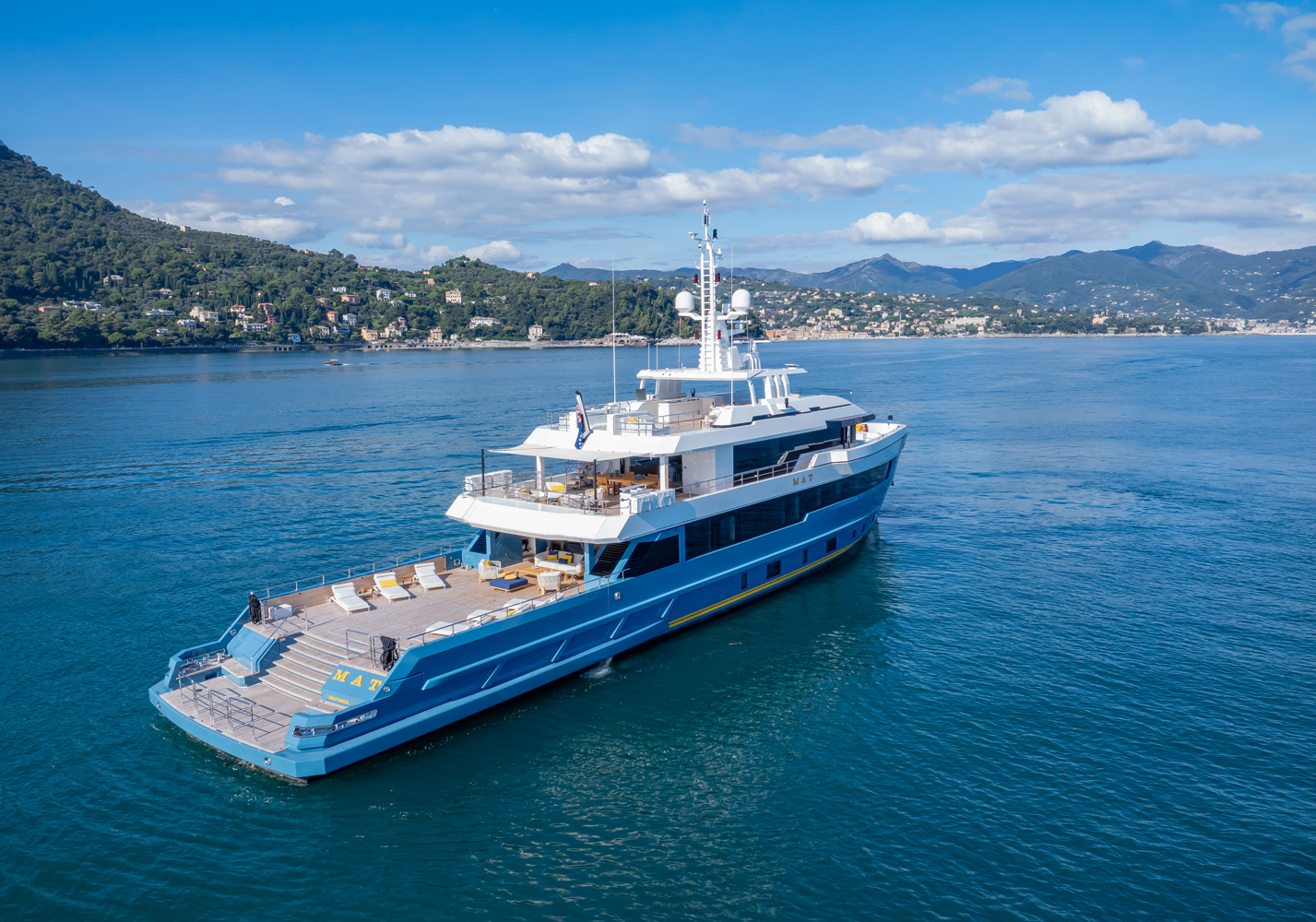Exterior, M/Y Mat