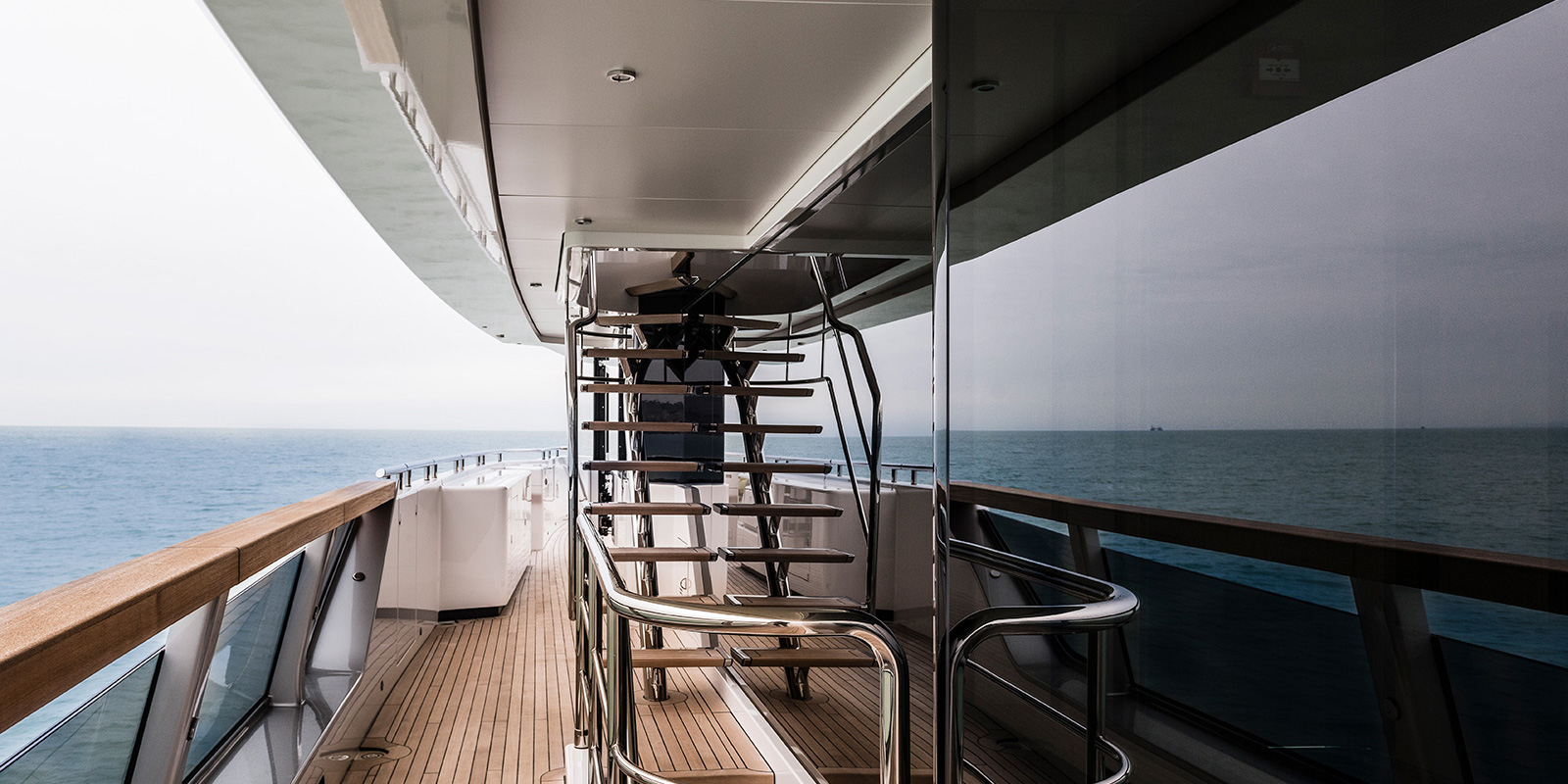 Exterior, Deep Blue 141' / Acala